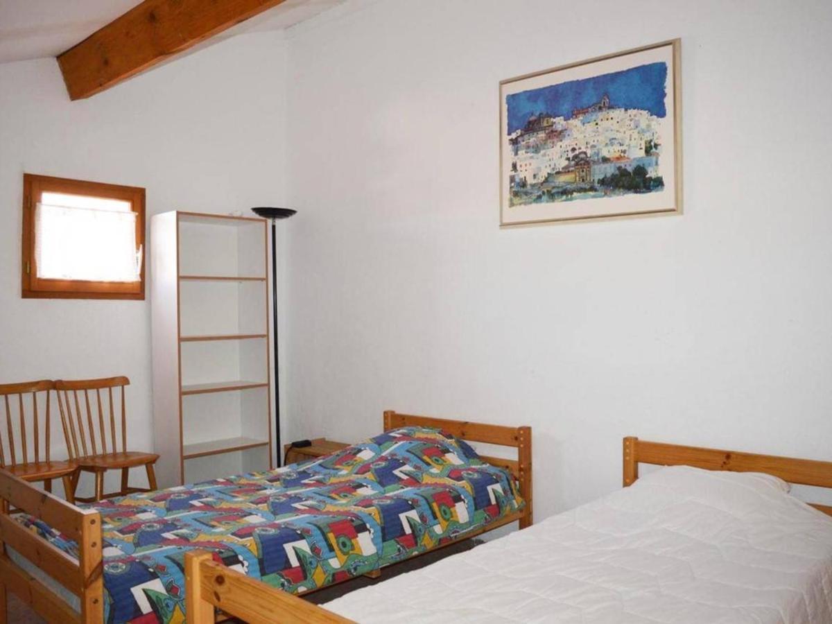 Hébergement de vacances Maison Narbonne, 2 Pièces, 6 Personnes - Fr-1-229b-136 Narbonne